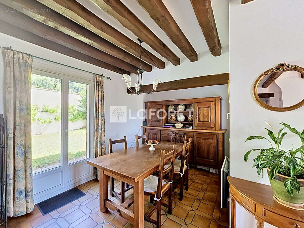 Maison à MARCOUSSIS