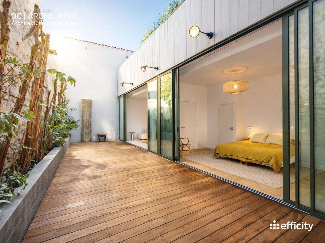 Appartement à BORDEAUX
