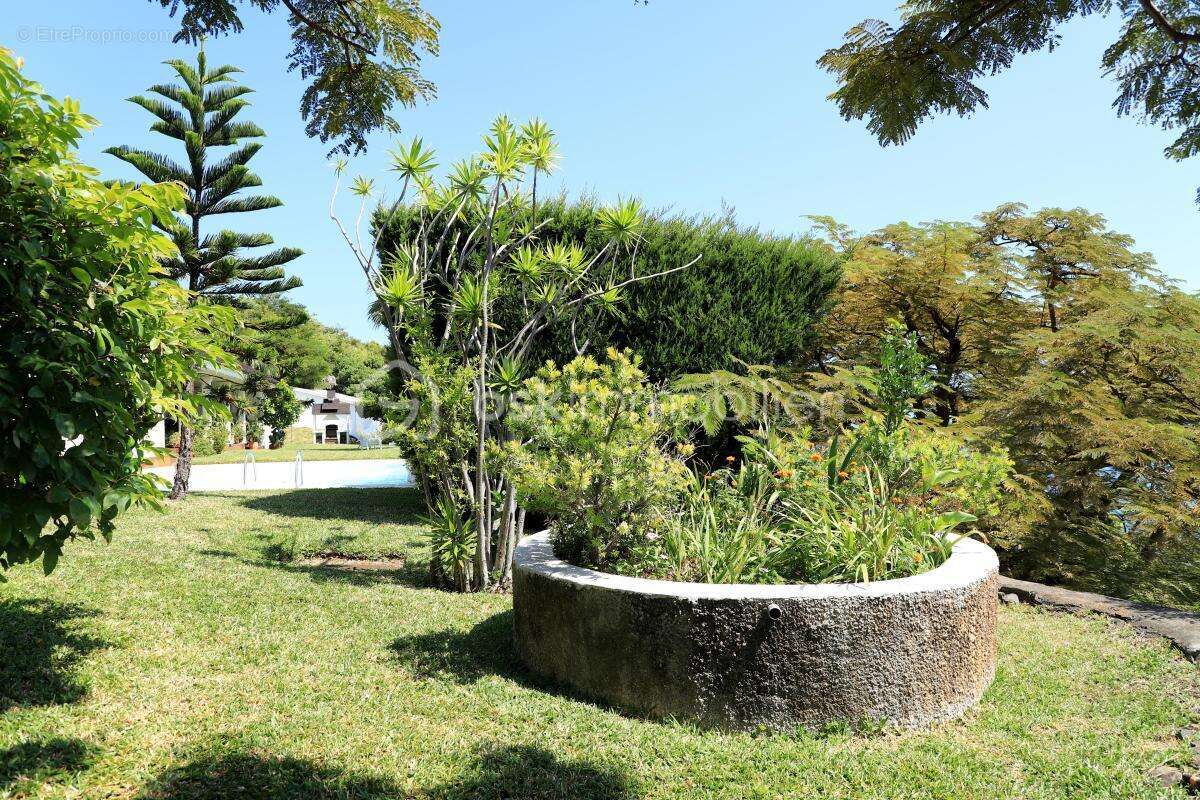 Maison à SAINT-DENIS