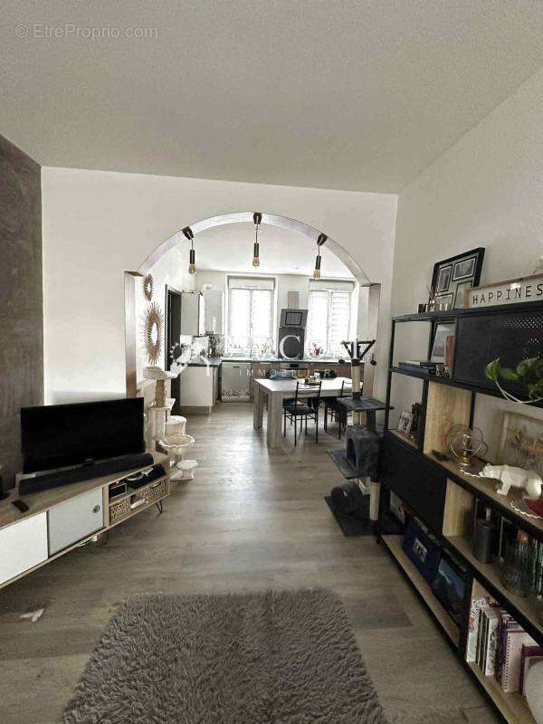 Appartement à JARVILLE-LA-MALGRANGE