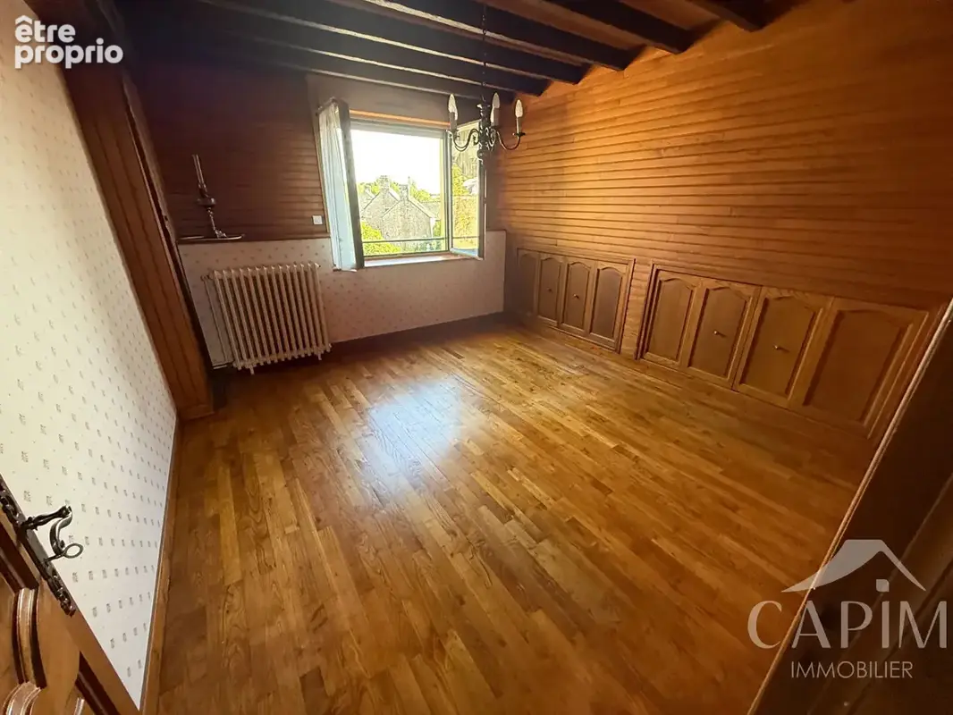 Maison en pierres Saint Germain En Cogles en centre bourg - 4Ch. - Bureau - photo 9