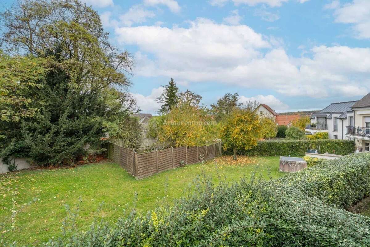 Appartement à COUPVRAY