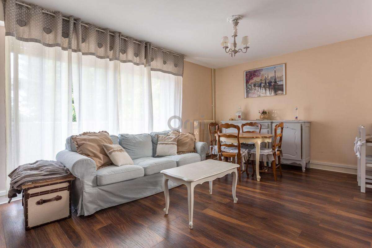 Appartement 3 pièces 63,05 m² BALCON - CAVE - PARKING - photo 4