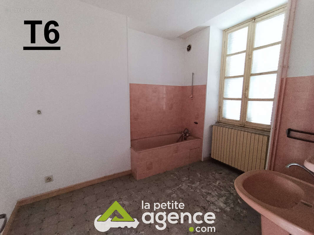 Appartement à SANCERGUES