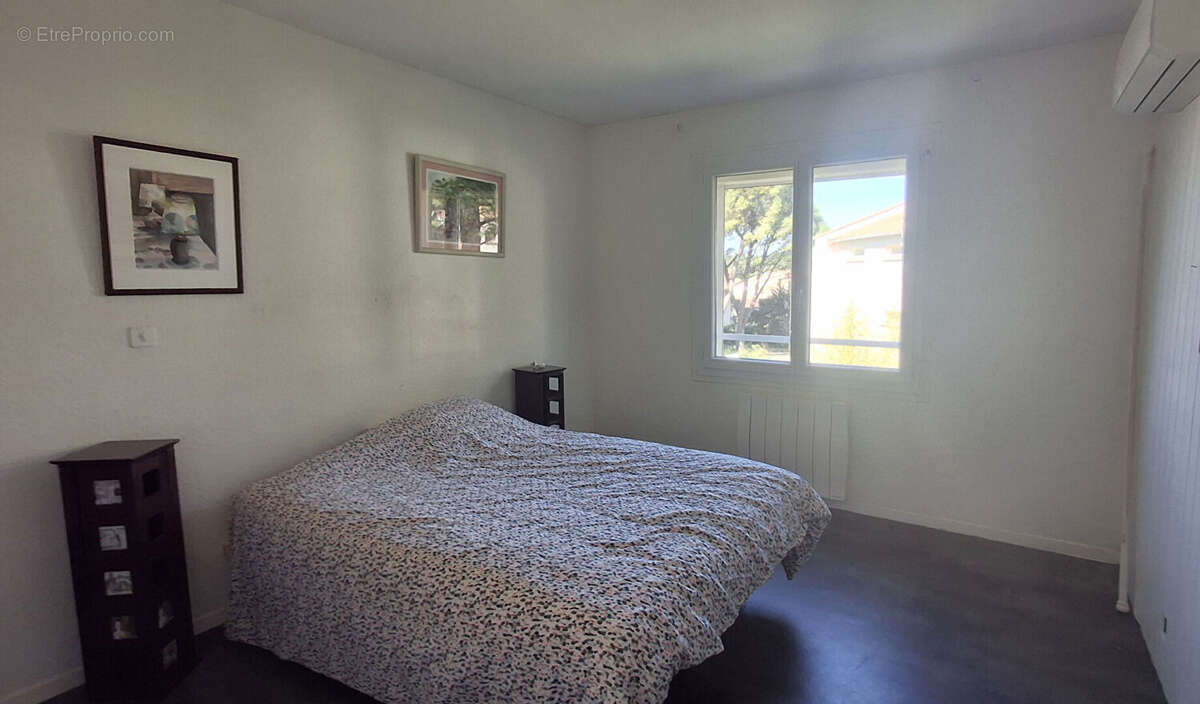 Appartement à SAINT-PAUL-TROIS-CHATEAUX