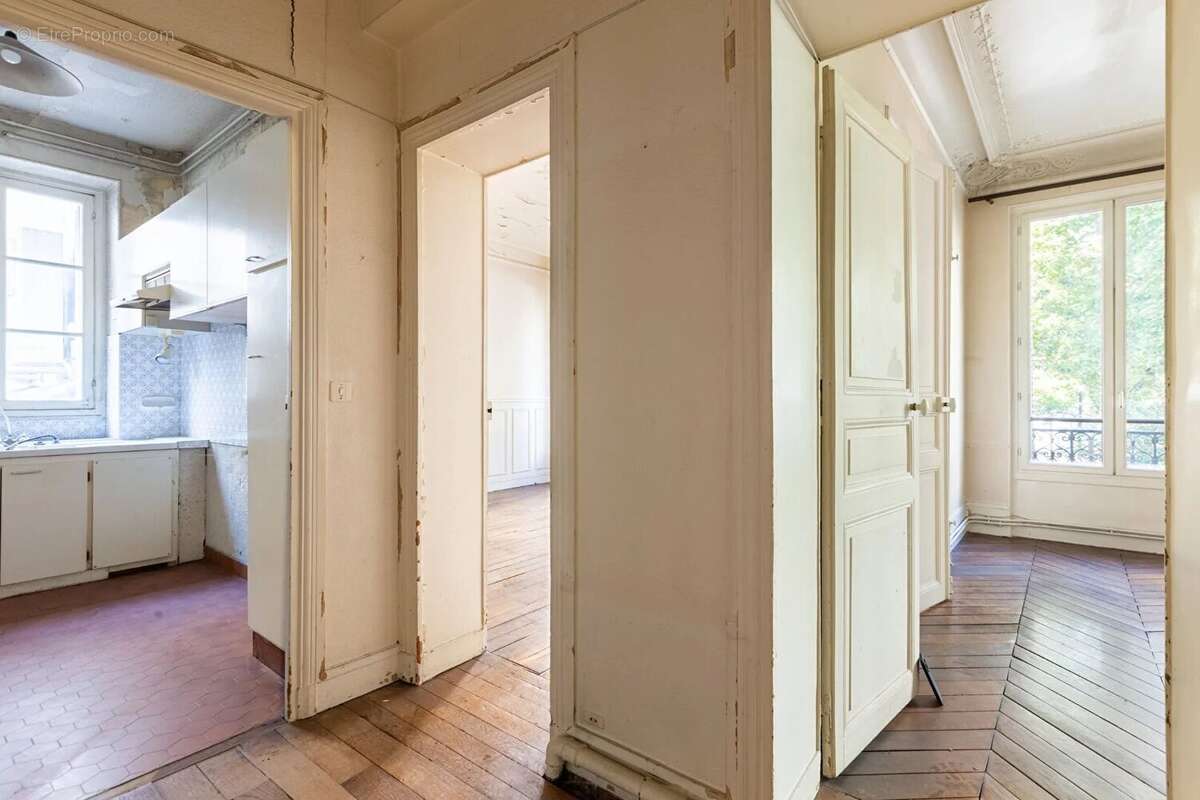 Appartement à PARIS-12E