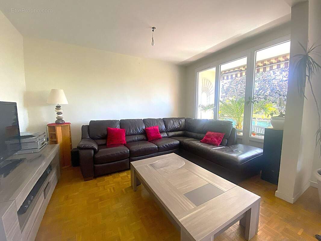 Appartement à VILLEFRANCHE-SUR-SAONE