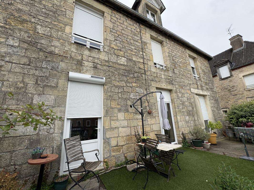 Maison à AYEN