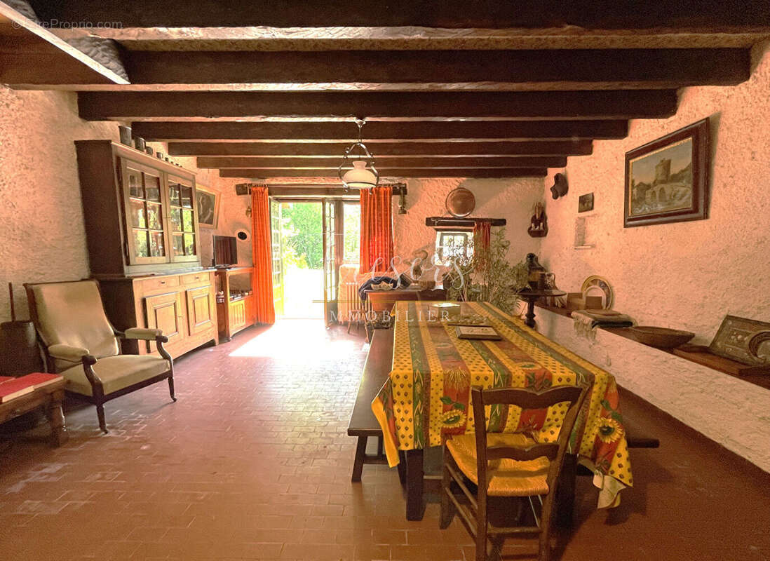 Maison à THORENS-GLIERES