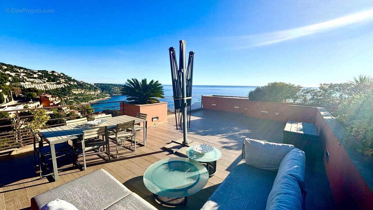 Appartement à ROQUEBRUNE-CAP-MARTIN