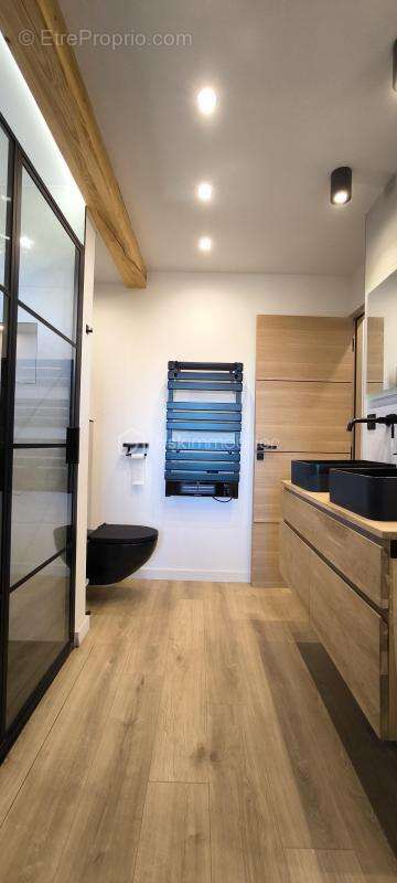 Appartement à MALLEMORT
