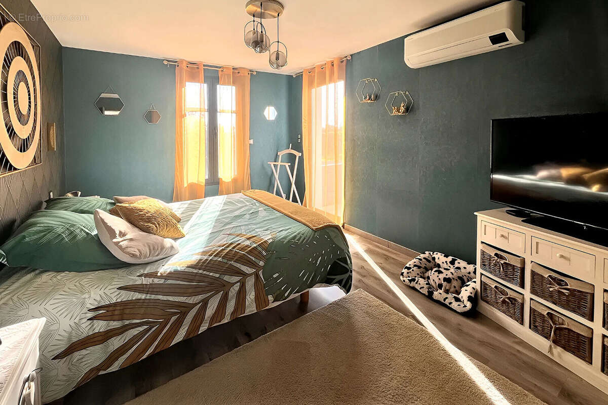 Maison à SAINTE-SOULLE