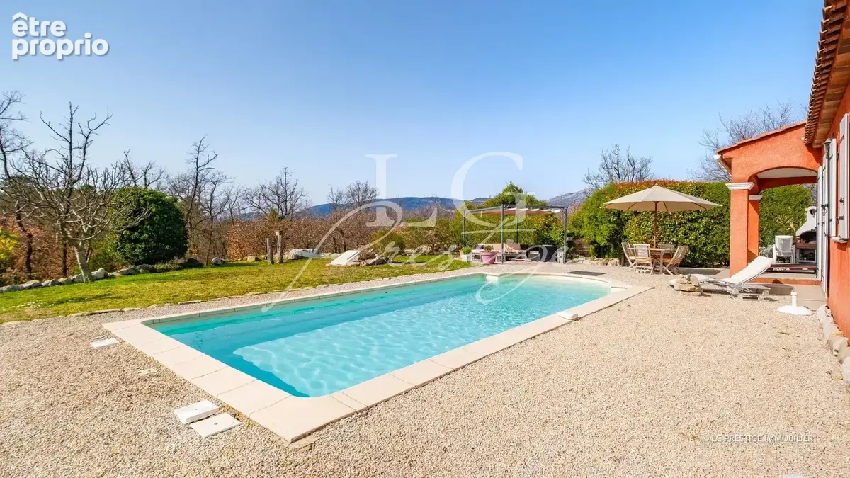 Callian – Villa plain-pied 4 chambres avec piscine, au calme - photo 13