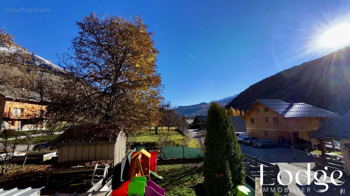 Appartement à PELVOUX