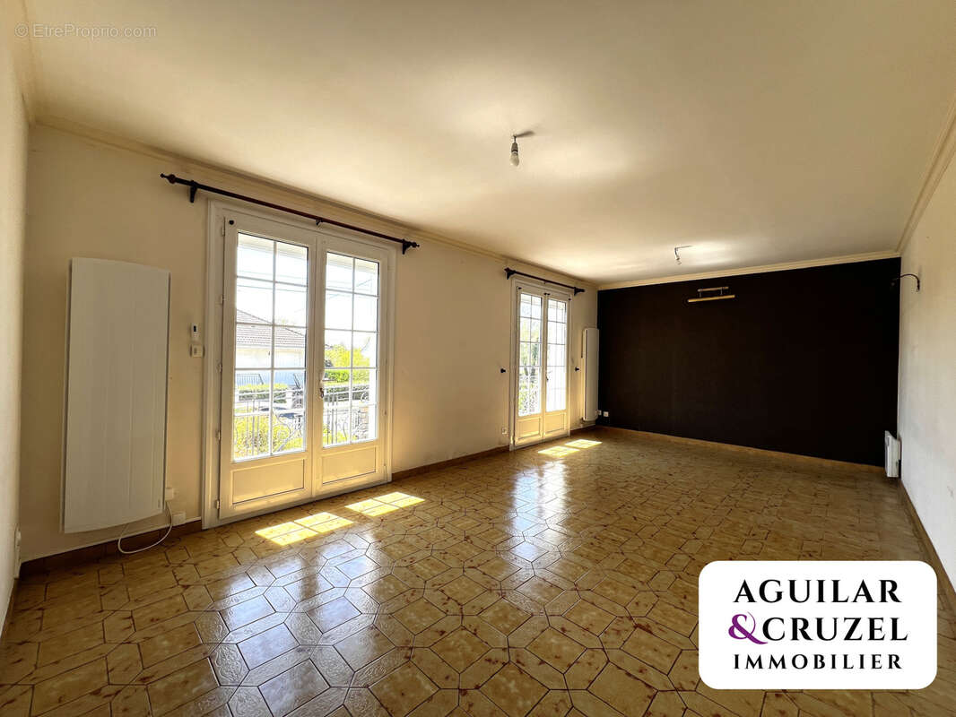 En exclusivité   Pavillon sur sous-sol à Saint-Florent-sur-Cher - photo 2