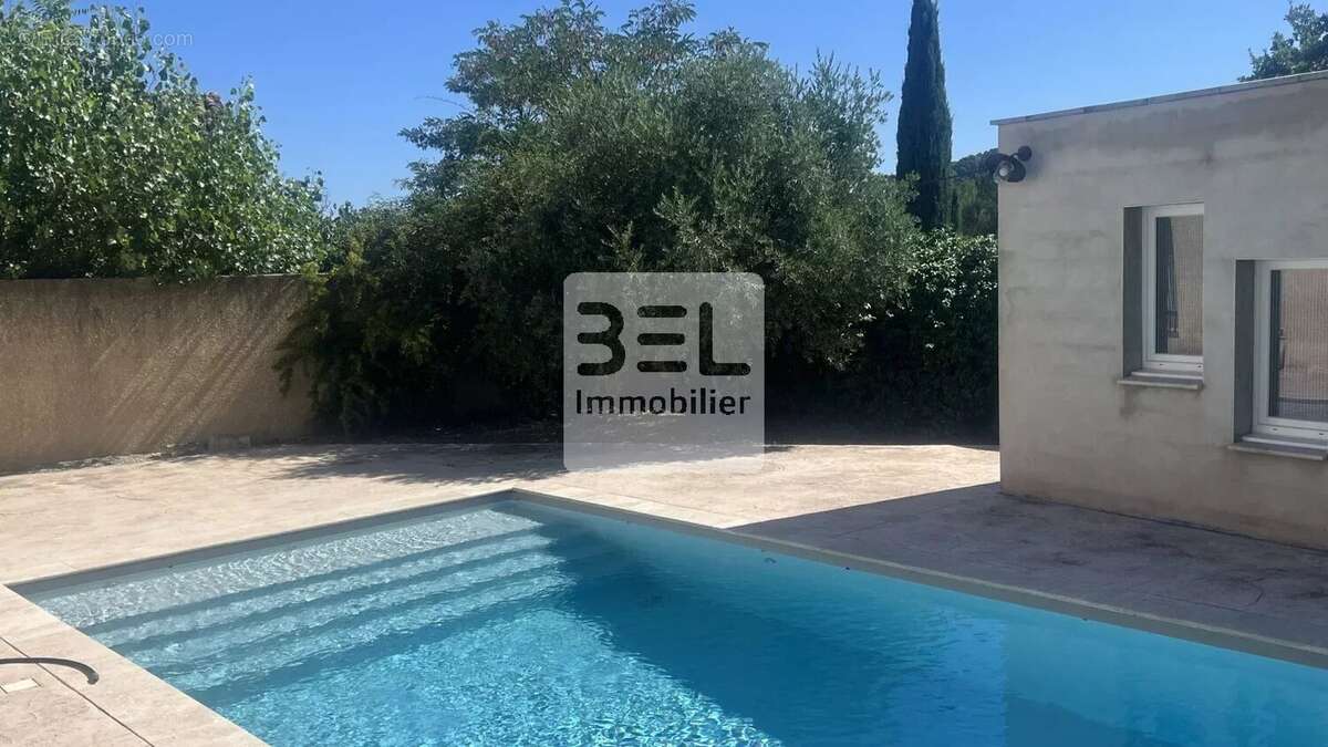 Maison à GOUDARGUES