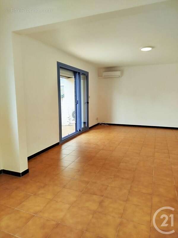 Maison à CANET-EN-ROUSSILLON