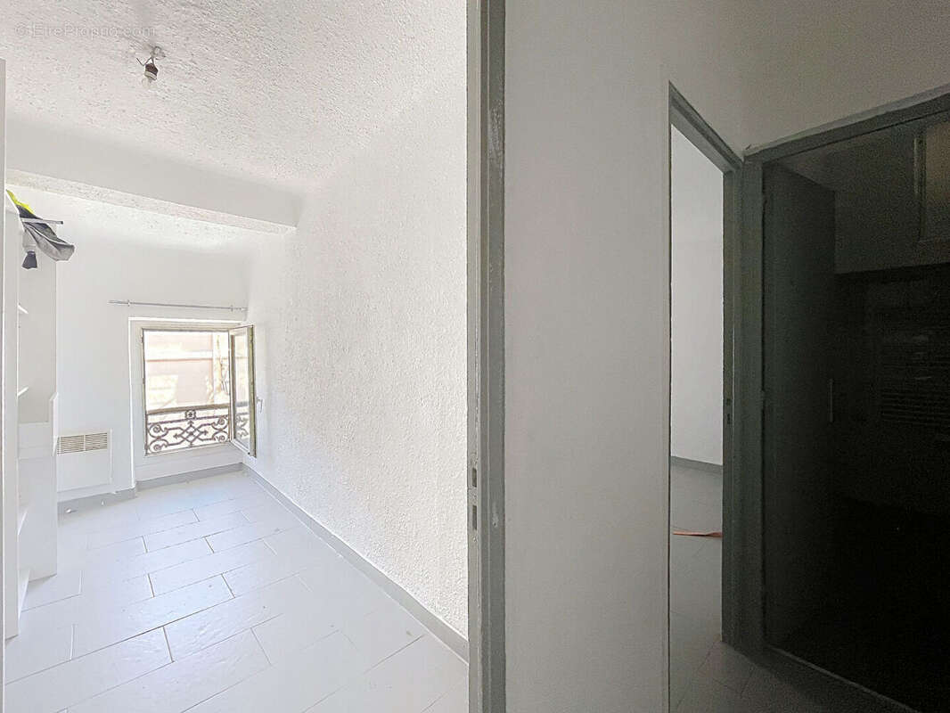 Appartement à LA TOUR-D'AIGUES