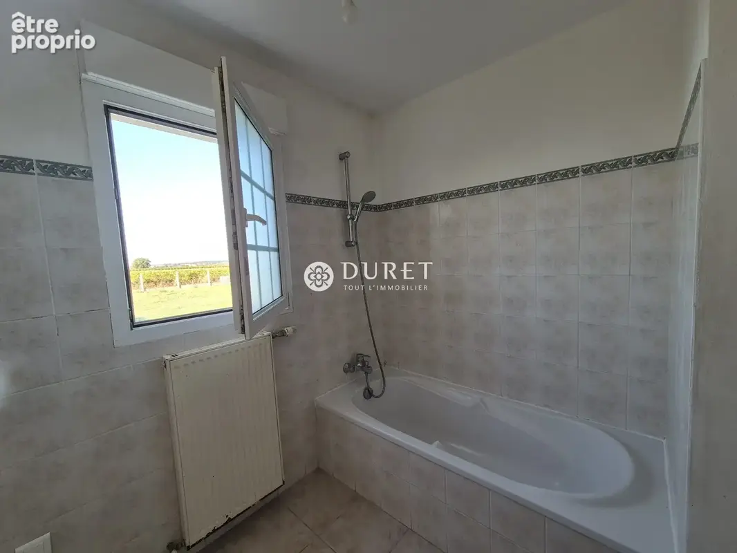 Maison 5 pièces 82 m² à vendre à Le Fuilet (49270) - photo 5