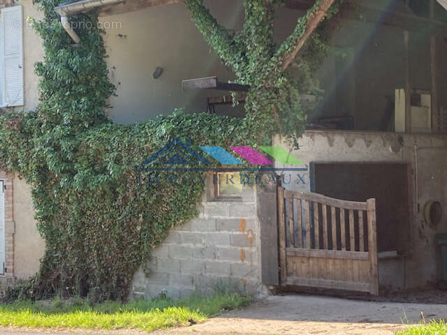Maison à BREMENIL