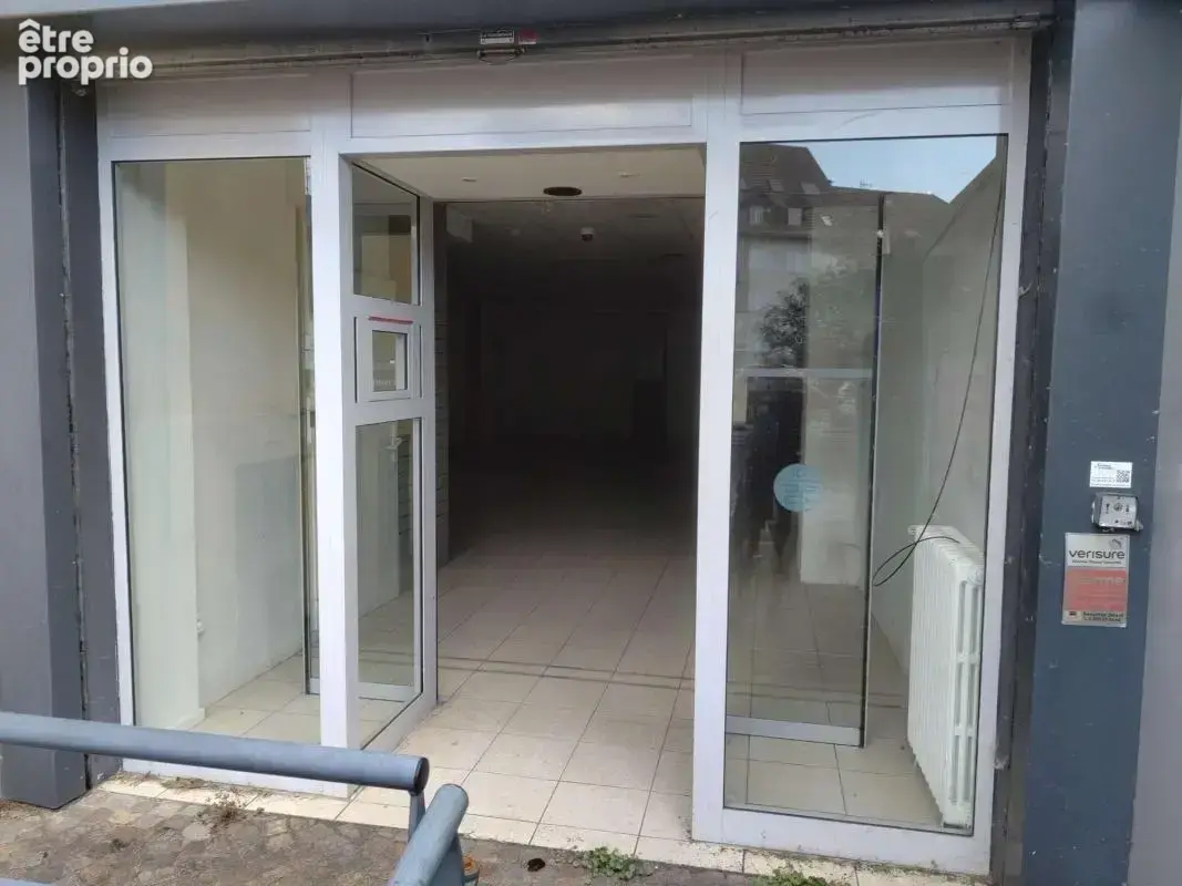 Bien commercial à vendre au centre-ville de Rumilly - photo 8