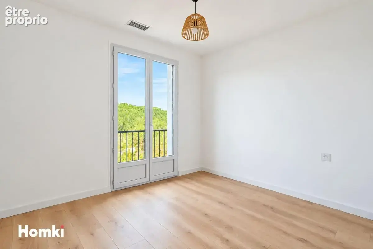 Maison/Villa T5 de 144 m² à Le Crès 34920 - photo 11