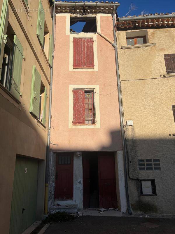 Maison à BUIS-LES-BARONNIES