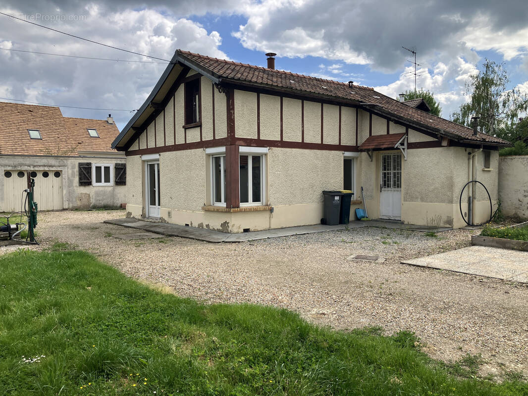 Maison à PACY-SUR-EURE