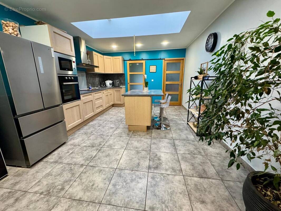 Photo 1 - Maison à ANICHE