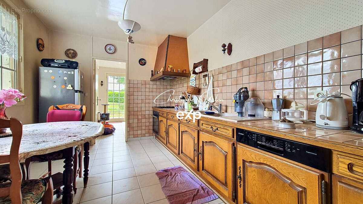 Maison à LE DORAT