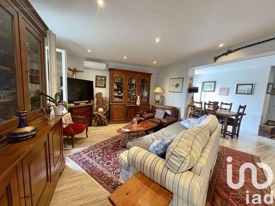 Photo 3 - Maison à LALANDE-DE-POMEROL