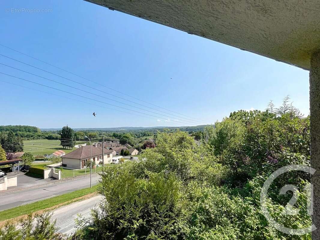 Maison à SAINTE-FEYRE