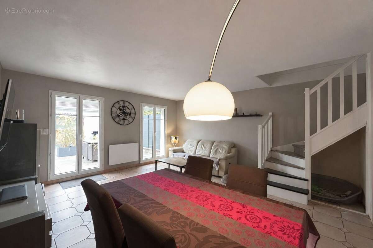 Maison 103 m² à Plaisir  - photo 3