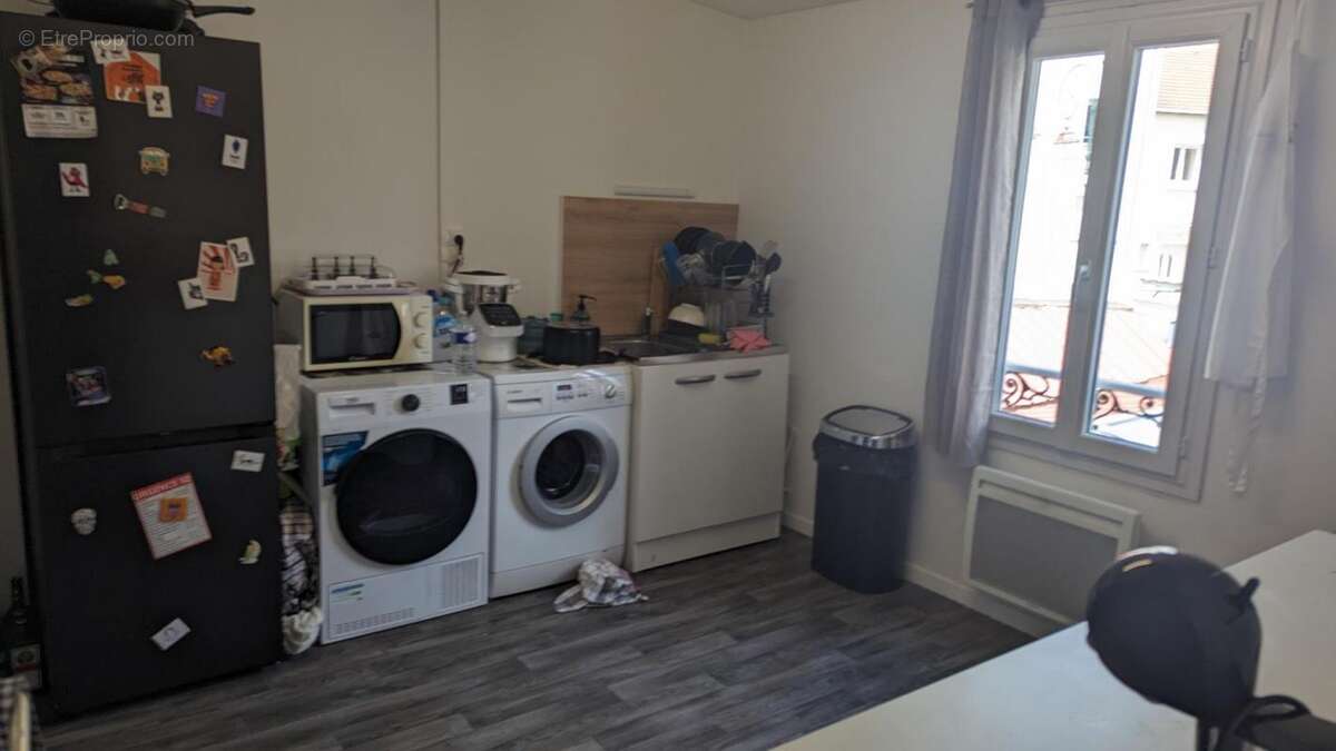 Appartement à LA GARENNE-COLOMBES