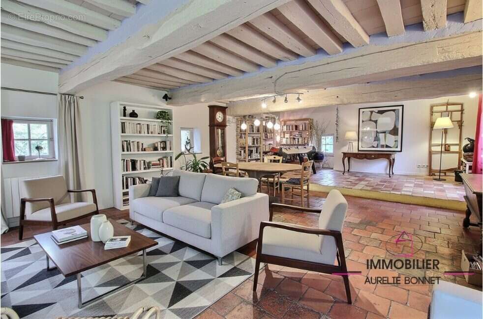 Maison à PONT-L&#039;EVEQUE