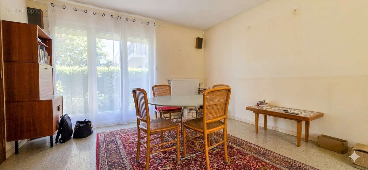 Maison à MAUREPAS