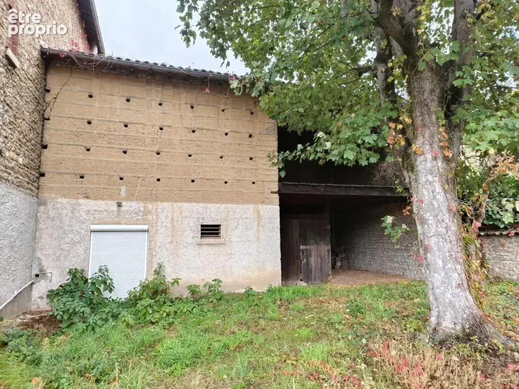 Maison à vendre 8 pièces CIVRIEUX D'AZERGUES (69) - photo 8