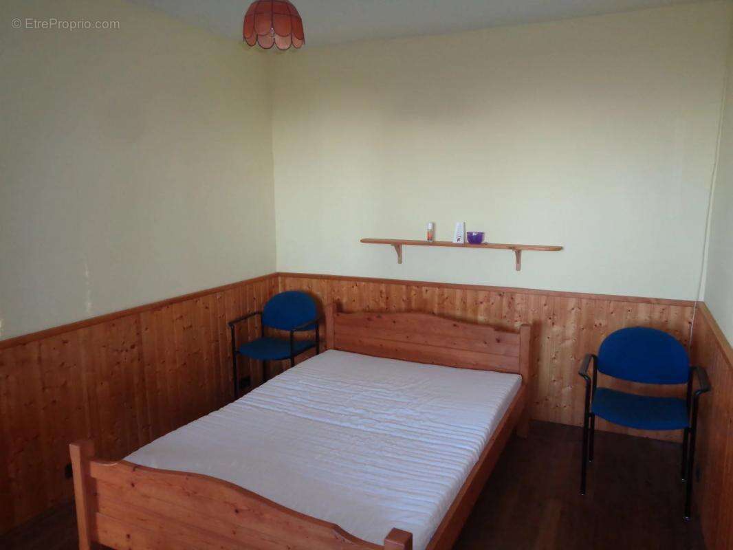 Maison à MONTAGRIER