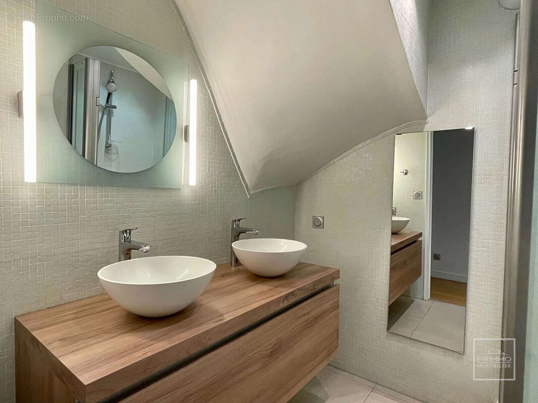 Appartement à LYON-6E