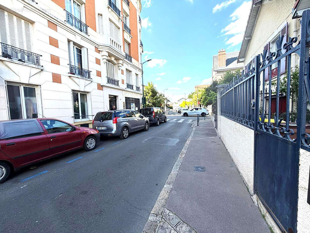 Local commercial 27m² colombes - photo 3
