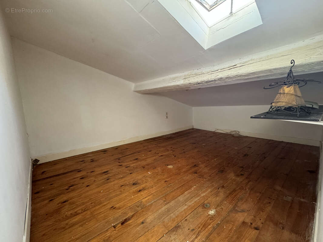 Maison à VILLENEUVE-LES-MAGUELONE