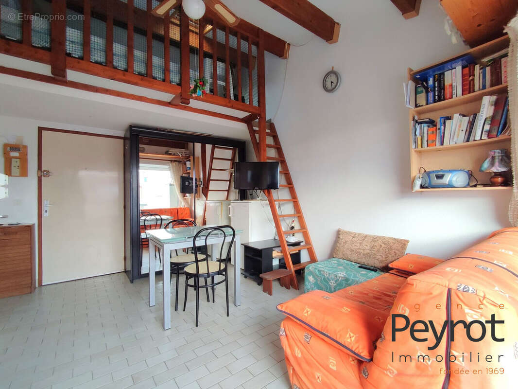 Appartement à LEUCATE