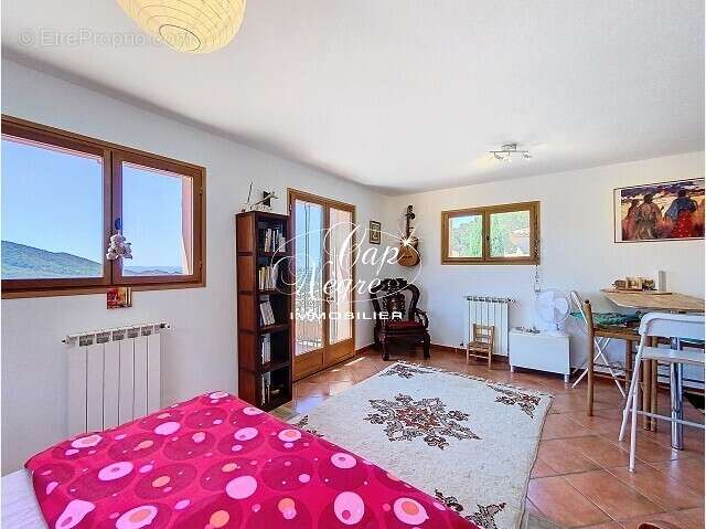 Maison à LA LONDE-LES-MAURES