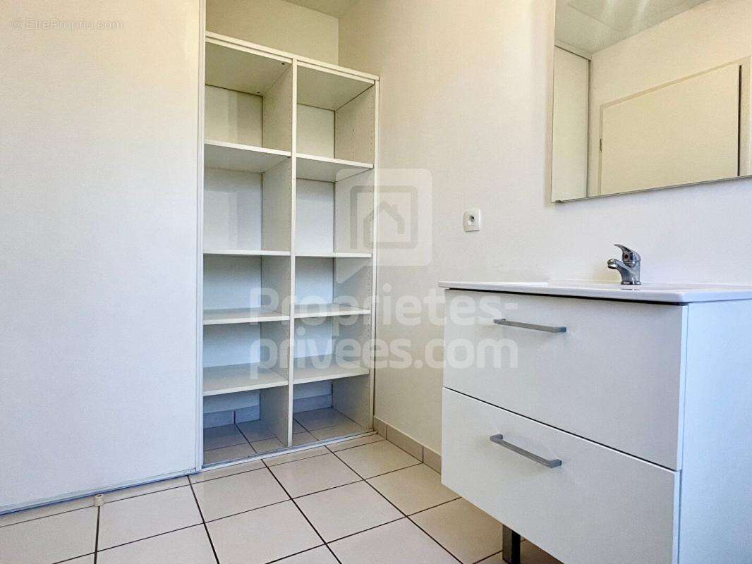 Maison à CASTELGINEST