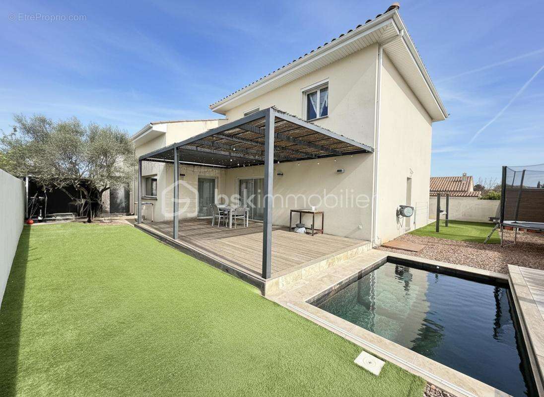 VILLA 5 pièce piscine secteur VIGNERAIE - photo 3