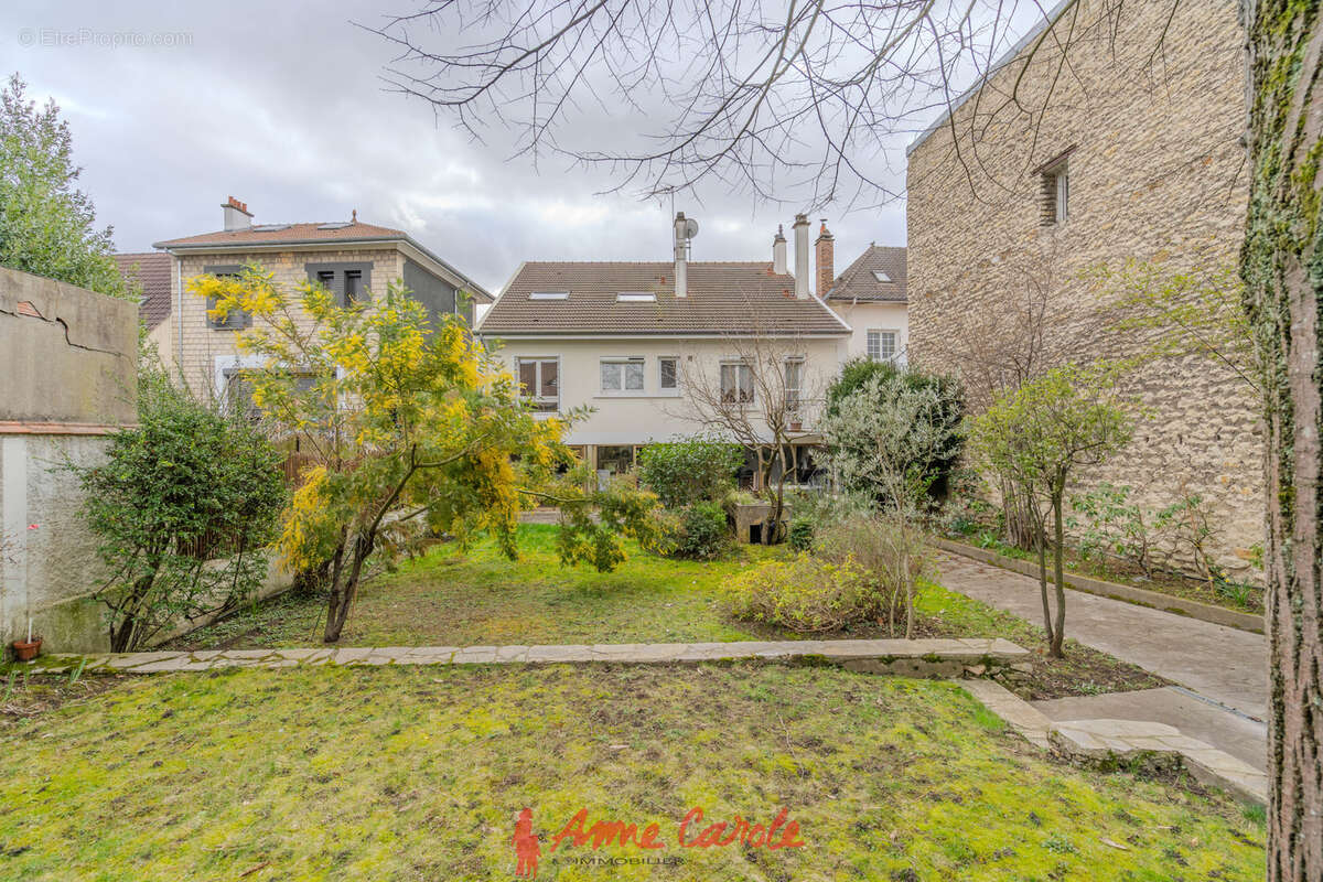 Maison à JOINVILLE-LE-PONT