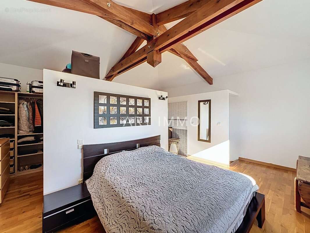 Maison à CABRIERES-D&#039;AVIGNON