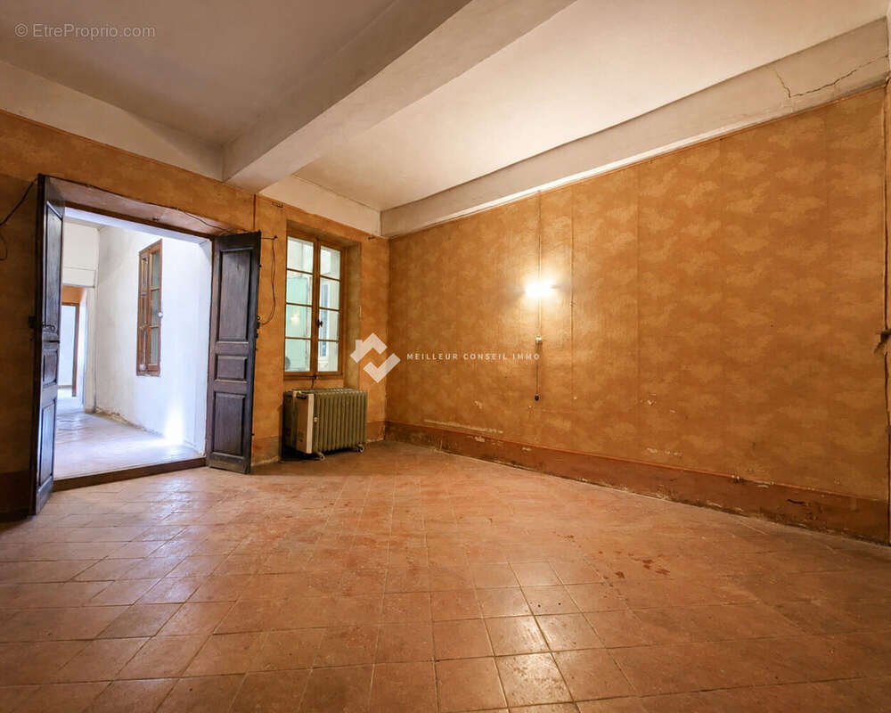 Maison 172 m² à Corneilla-La-Riviere  - photo 7