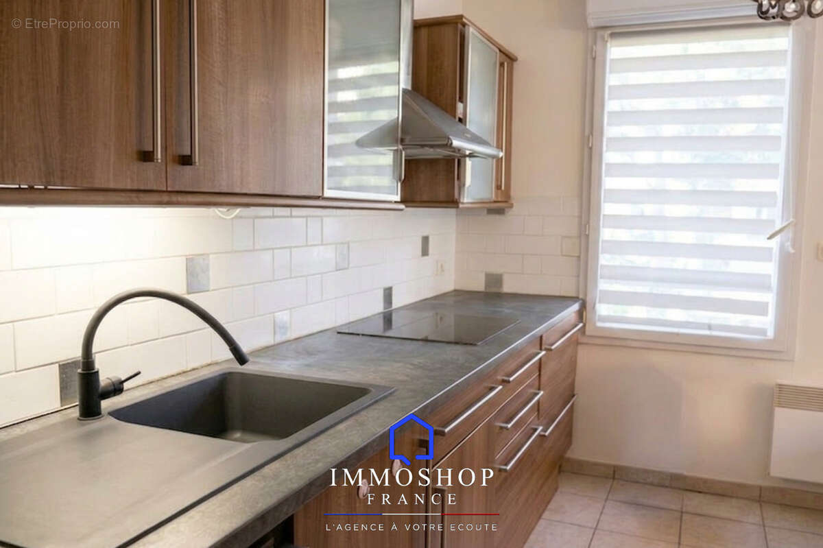 Appartement à MARSEILLE-9E