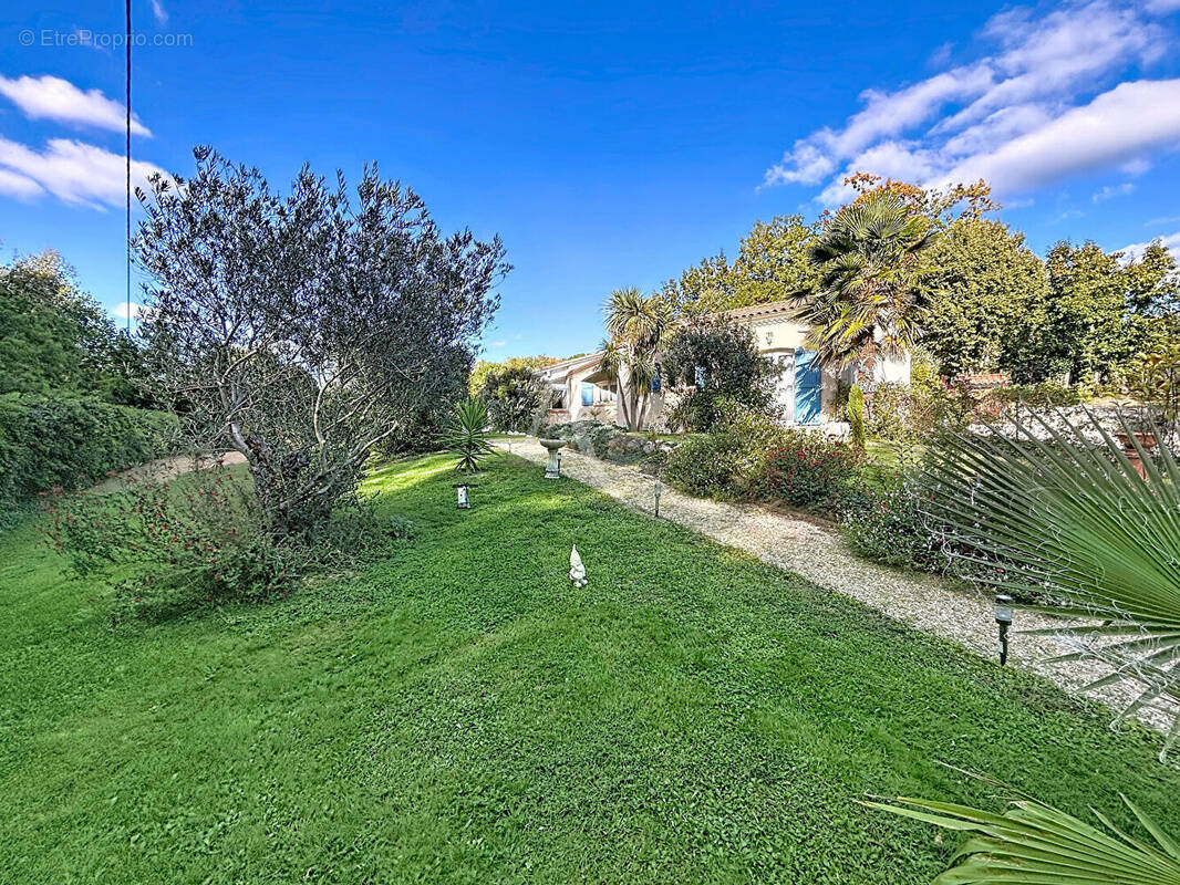 Maison à VILLAUDRIC